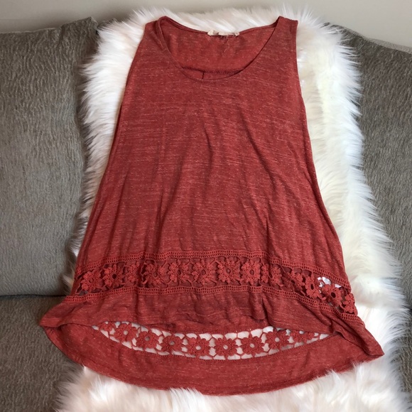 painted threads Tops - Tank Top With Crocheted Flower Detail